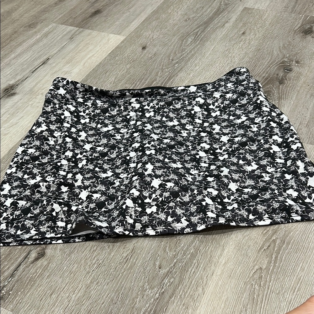 Tranquility by Colorado Clothing Black and White Floral Skirt